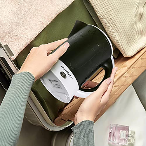 Aigostar Cooltravel Hervidor de Agua Compacto 0,6 Litros, Libre de BPA, 650W Hervidor Agua Pequeño, Apagado Automático, Protección Contra la Ebullición en Seco. Incluye dos tazas y dos cucharas, Negro