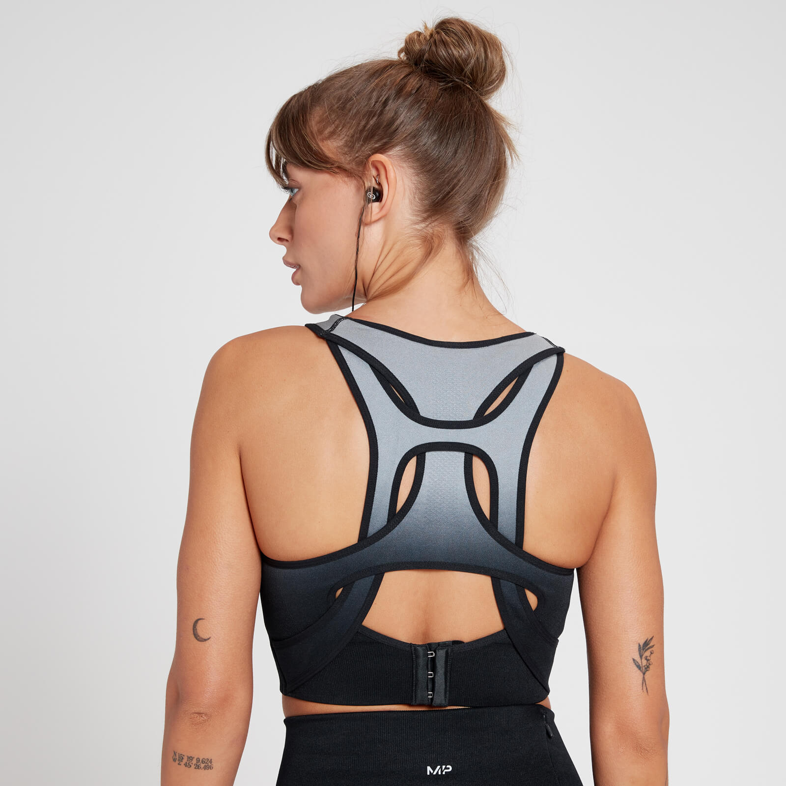 Sujetador deportivo sin costuras Velocity Ultra para mujer de MP - Negro - M