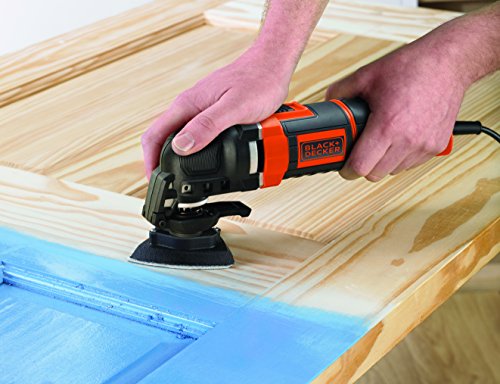 BLACK+DECKER MT300SA2 Multiherramienta oscilante 300W 22.000 RPM incluye 12 accesorios y bolsa de transporte