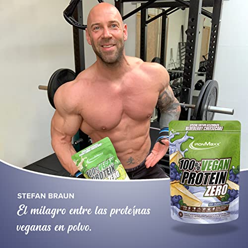 IronMaxx Proteína 100% Vegana Cero - cheesecake de arándanos de 500g |proteína vegana en polvo de 4 componentes y sin azúcar|proteína en polvo sin aspartamo