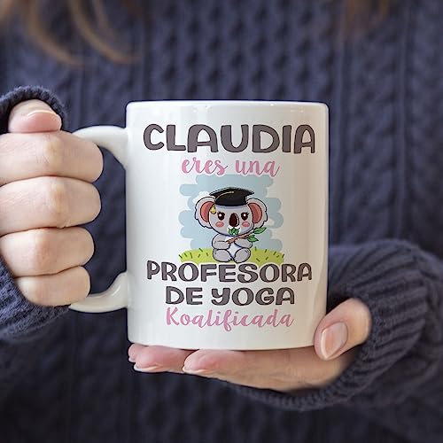 MUGFFINS Tazas Personalizadas para PROFESORA DE YOGA - En Español - Koalificados Personalizados - 11 oz / 330 ml - Regalo Personalizable original y divertido