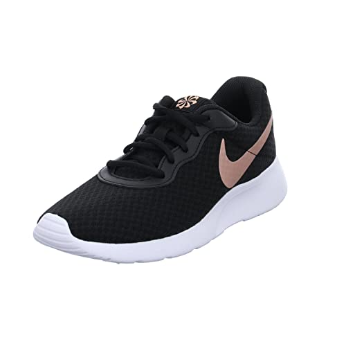 NIKE Tanjun, Zapatillas de Gimnasia Mujer, Black Mtlc Red Bronze Barely Volt White, 38.5 EU