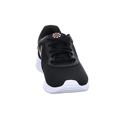 NIKE Tanjun, Zapatillas de Gimnasia Mujer, Black Mtlc Red Bronze Barely Volt White, 38.5 EU