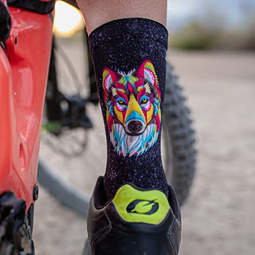 XMTBSTYLE Calcetines de Deporte Largos Coloridos y Divertidos para Ciclismo, Crossfit, Running, Gimnasio, MTB, para hombre y mujer Transpirables. (M (37-41), Lobo)
